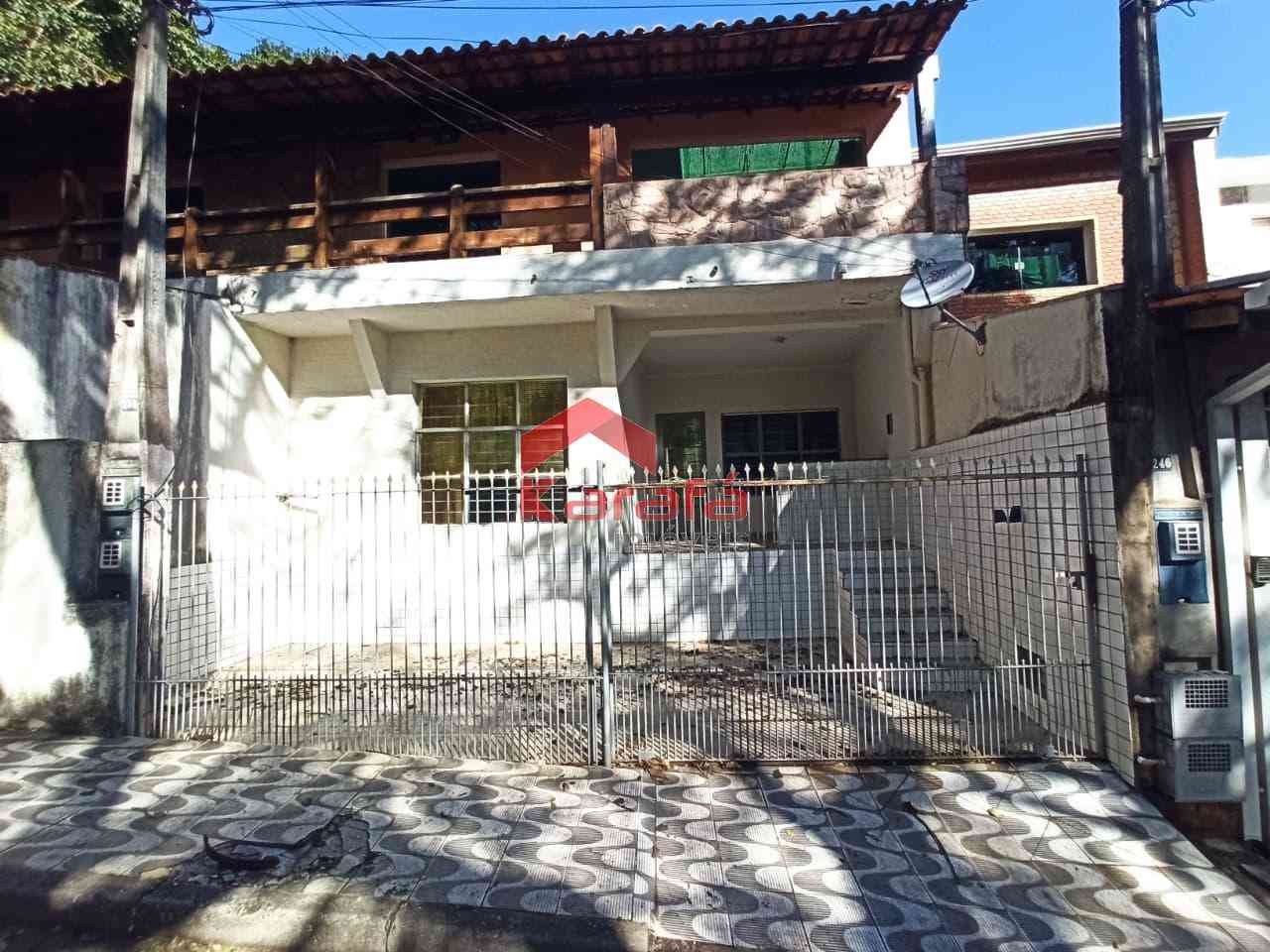 http://www.karafaimoveis.com.br/erp/fotos/000200N001.jpg