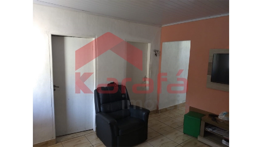 http://www.karafaimoveis.com.br/erp/fotos/0006/000689N003.jpg