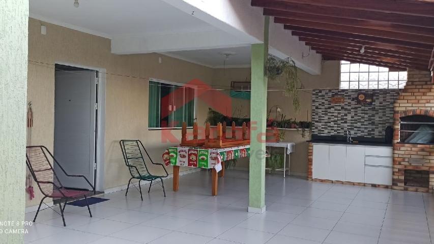 http://www.karafaimoveis.com.br/erp/fotos/000840N003.jpg