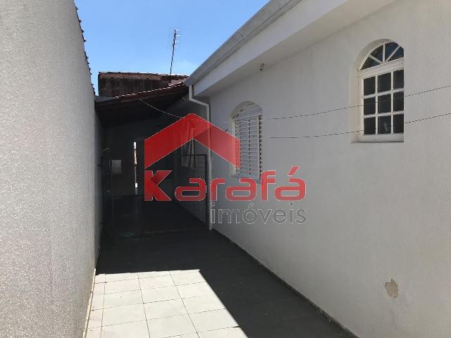 http://www.karafaimoveis.com.br/erp/fotos/000946N004.jpg