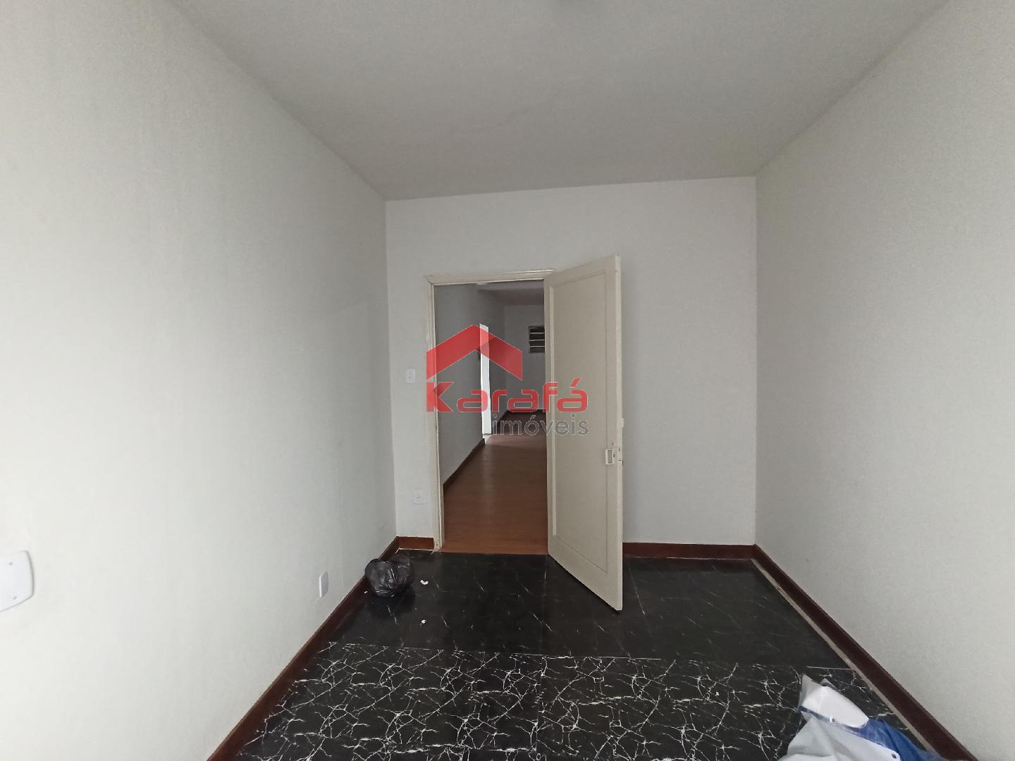 http://www.karafaimoveis.com.br/erp/fotos/001007N026.jpg
