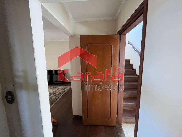 http://www.karafaimoveis.com.br/erp/fotos/001082N002.jpg