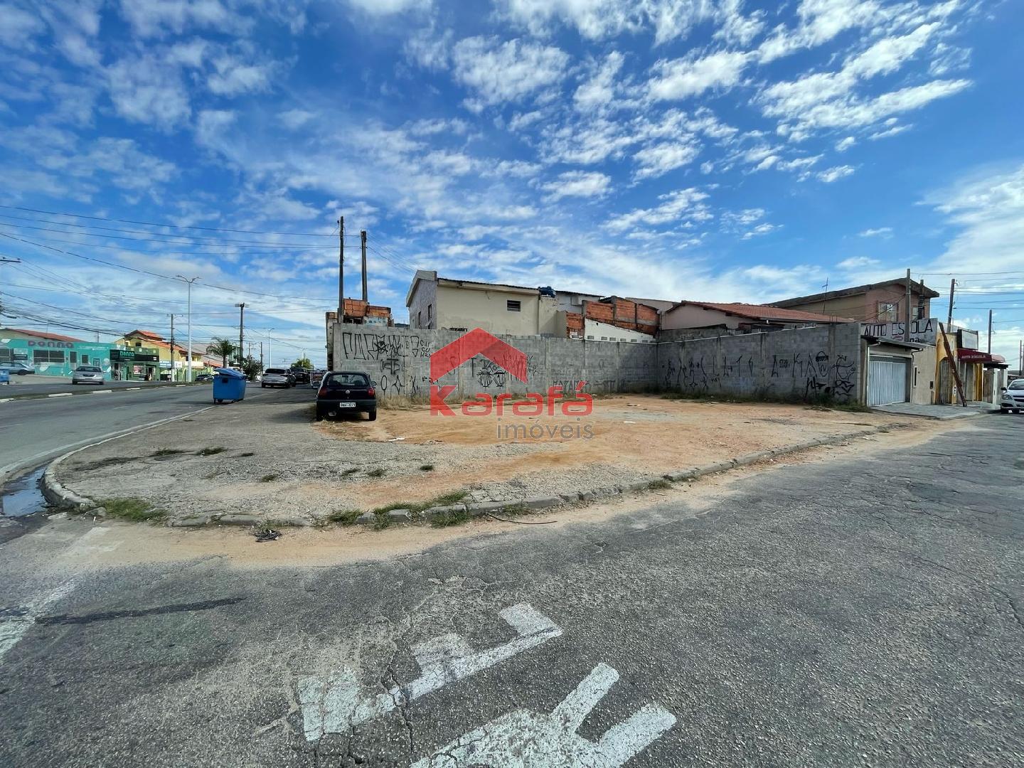 http://www.karafaimoveis.com.br/erp/fotos/001107N001.jpg
