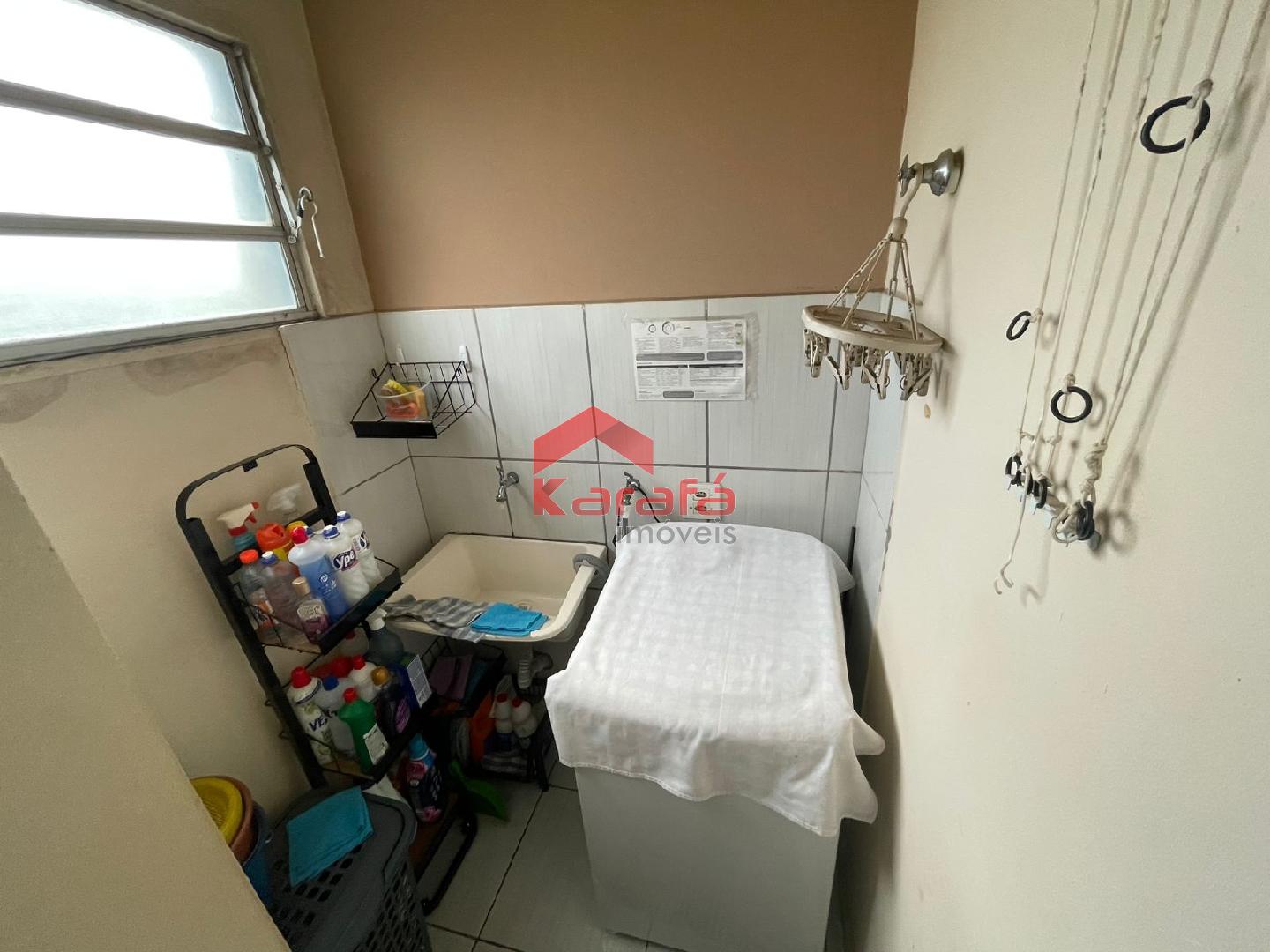 http://www.karafaimoveis.com.br/erp/fotos/001115N006.jpg