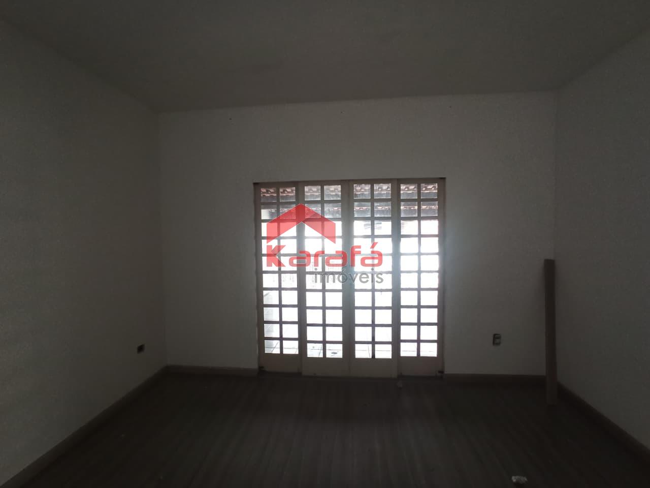 http://www.karafaimoveis.com.br/erp/fotos/001192N004.jpg