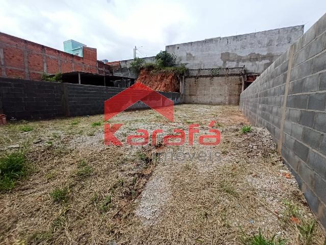 http://www.karafaimoveis.com.br/fotos/001064N002.jpg